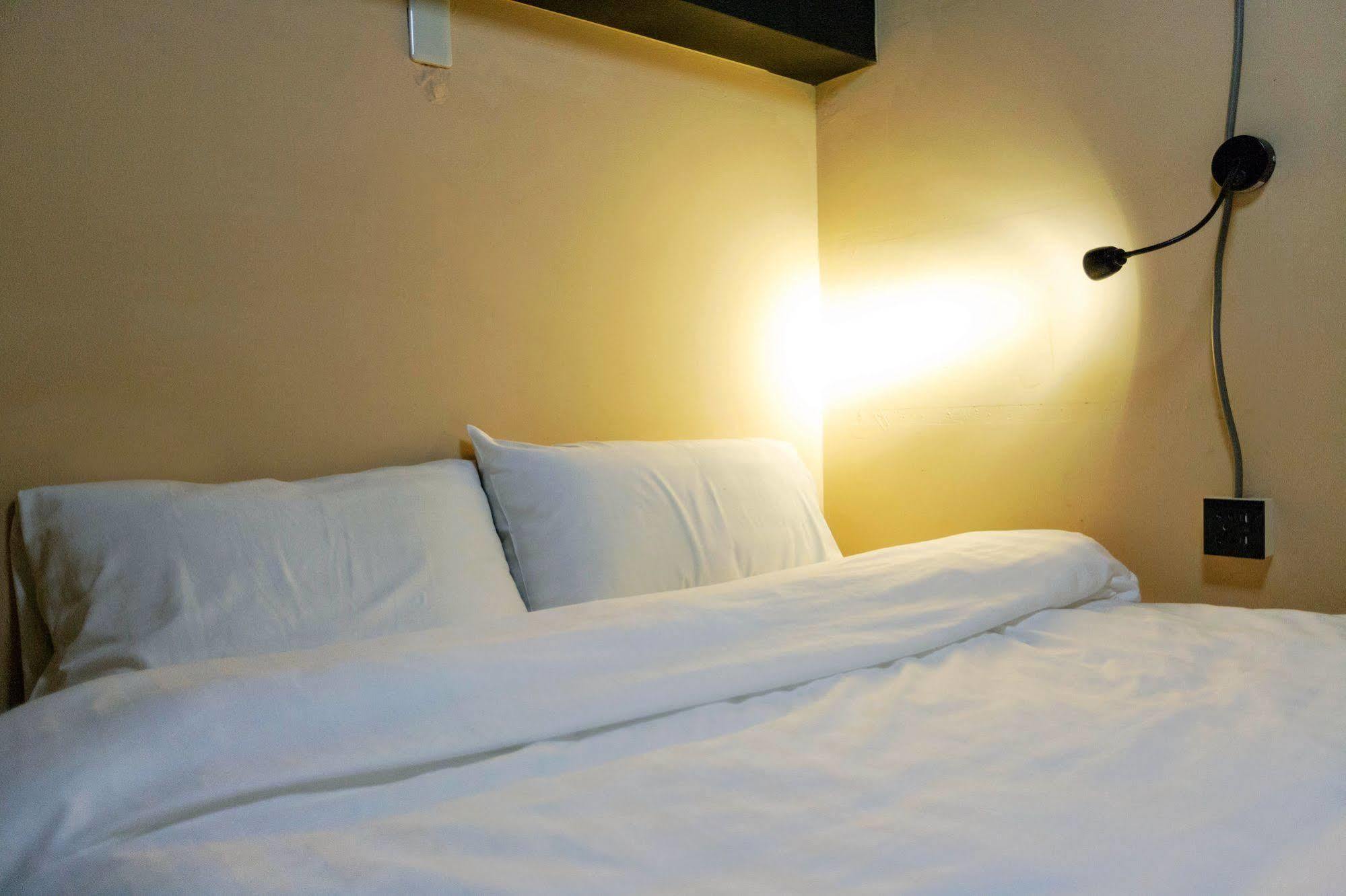 Angels Hostel Taipei Ximen Zewnętrze zdjęcie