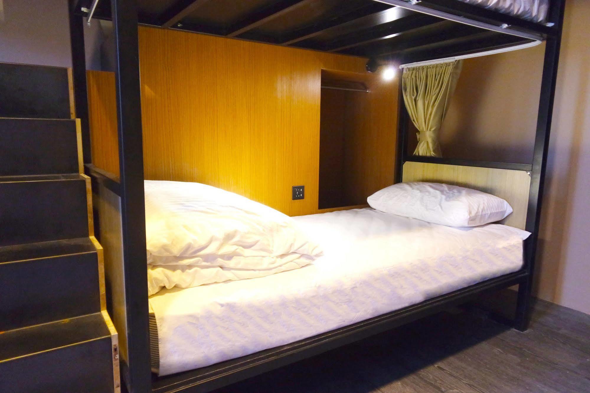Angels Hostel Taipei Ximen Zewnętrze zdjęcie
